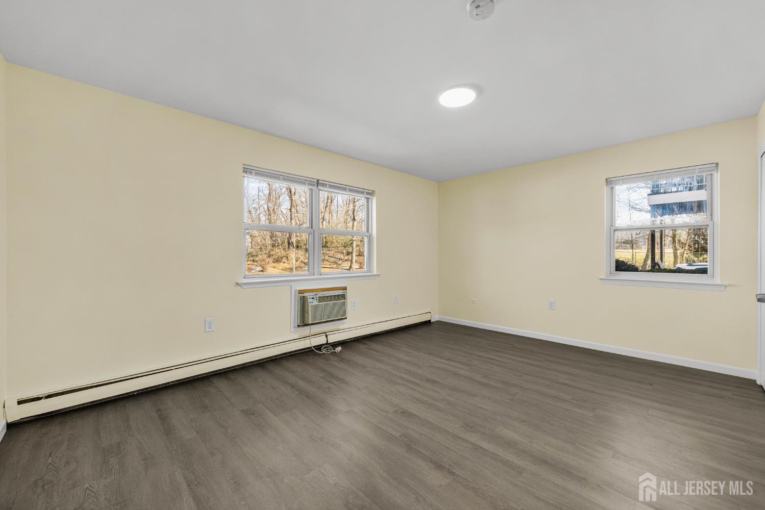 400 Cranbury Road, Unit 4 East Brunswick, NJ 08816 - Photo 16 of 19