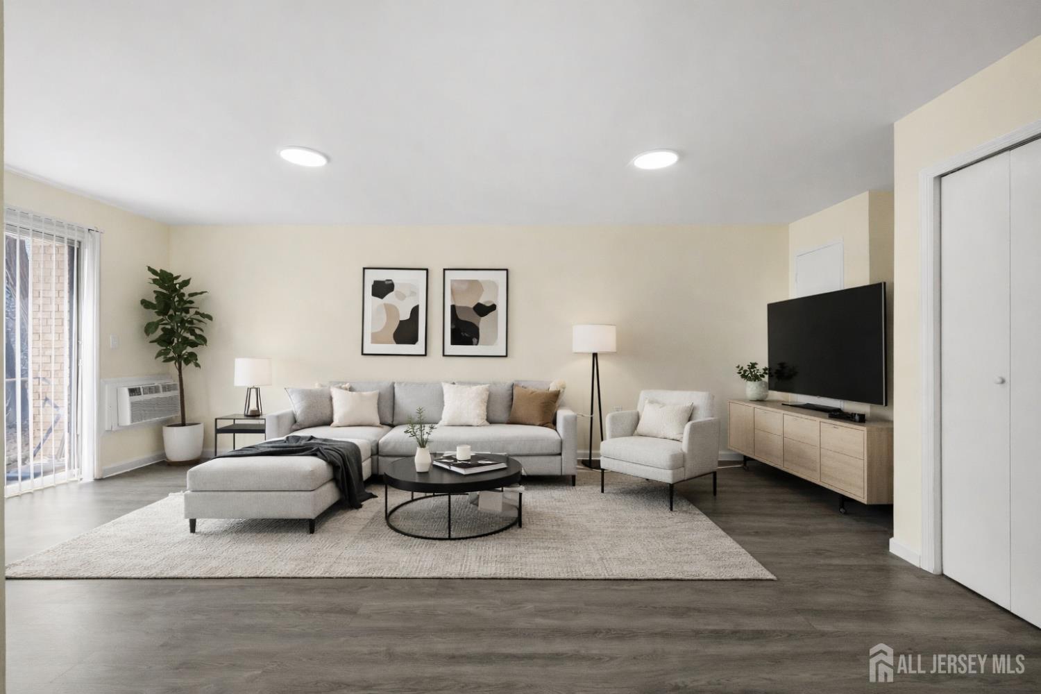 400 Cranbury Road, Unit 4 East Brunswick, NJ 08816 - Photo 4 of 19