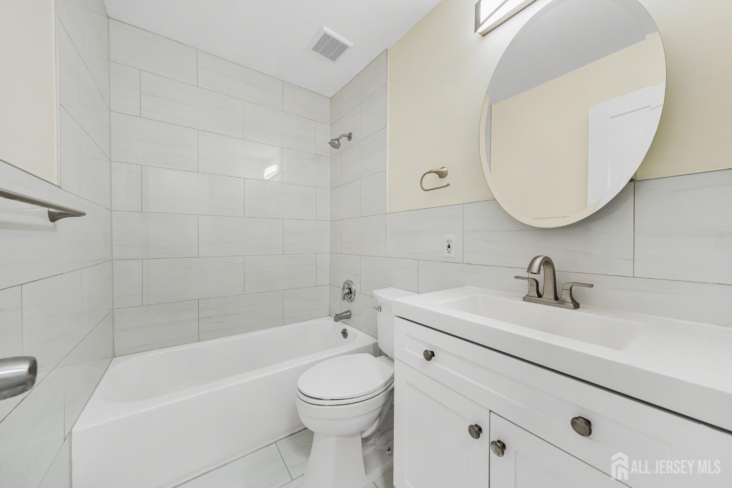 400 Cranbury Road, Unit 4 East Brunswick, NJ 08816 - Photo 8 of 19