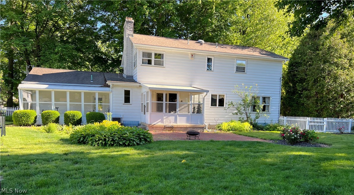 842 Shields Road Youngstown, OH 44511 - Photo 3 of 39