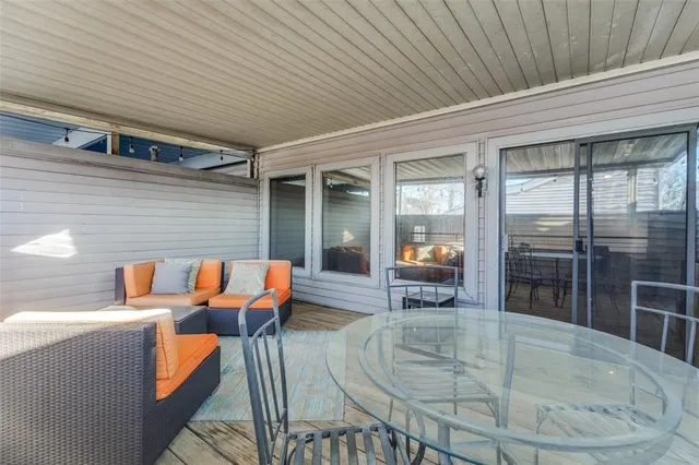 $2,995 | 4411 Gilbert Avenue, Unit 2, Dallas, TX 75219