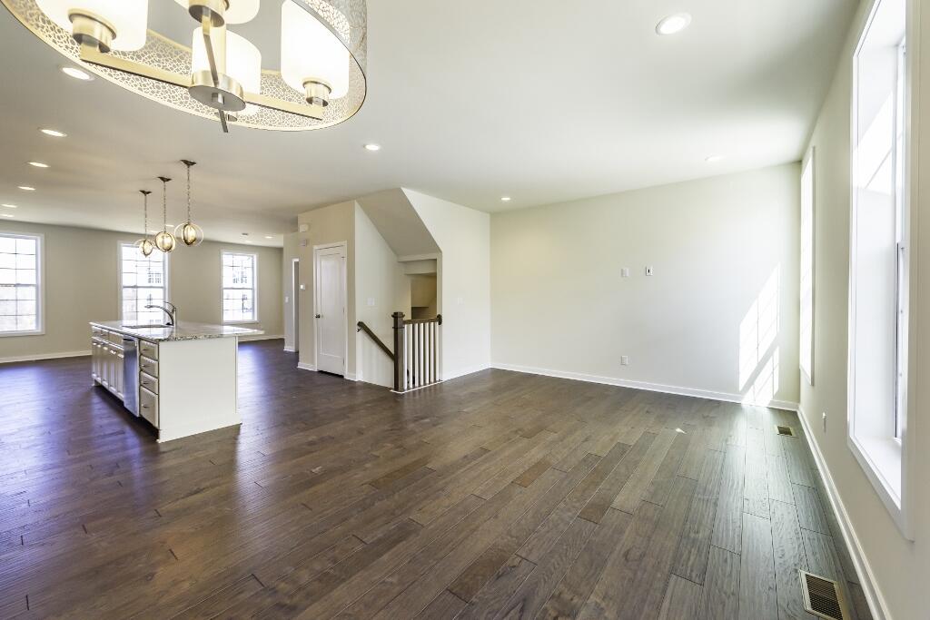 2843 Hardwick Road Ann Arbor, MI 48105 - Photo 20 of 46 DSC_5263 (1024x683)