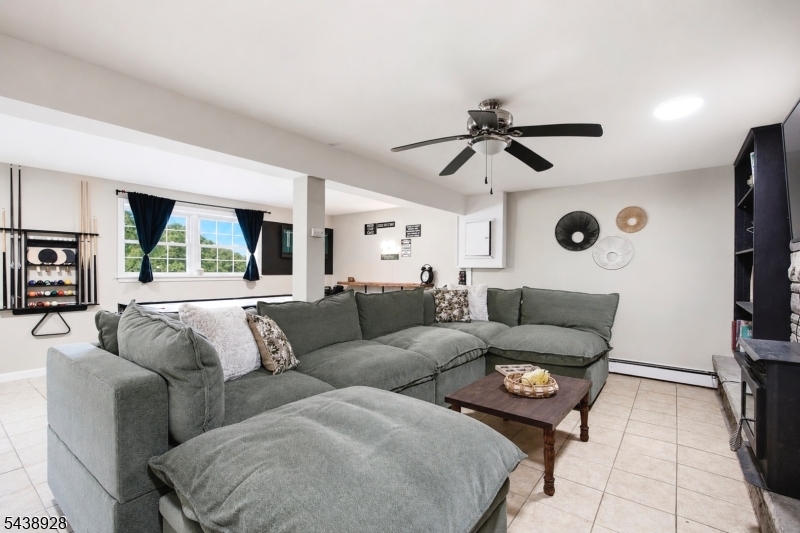 47 Summit Road Hamburg, NJ 07419 - Photo 21 of 45