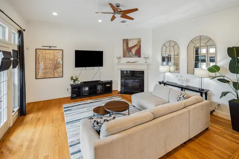 $499,000 | 1004 Stanford Street, Unit A, Houston, TX 77019