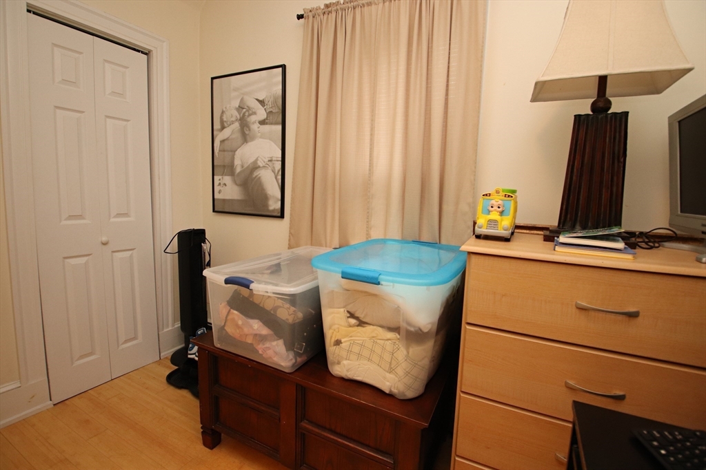 4 Foss Avenue Saugus, MA 01906 - Photo 27 of 40