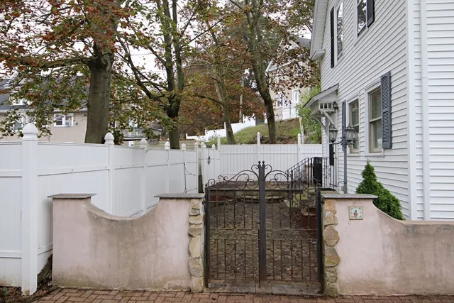 $599,900 | 4 Foss Avenue, Saugus, MA 01906