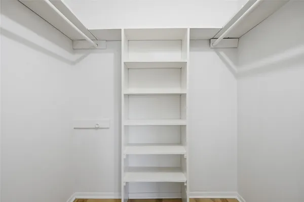 $950 | 2705 Windswept Cove, Unit 201, Austin, TX 78745