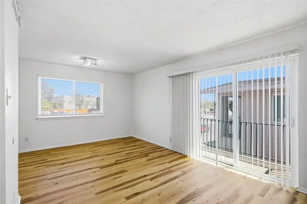 $950 | 2705 Windswept Cove, Unit 201, Austin, TX 78745