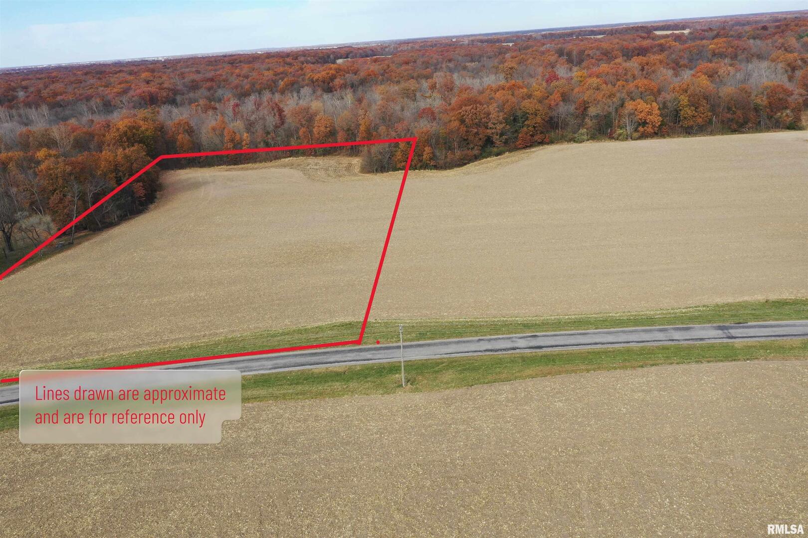 A Alma Hatchery Road Odin, IL 62870 - Photo 3 of 3 a view of outdoor space and mountain view