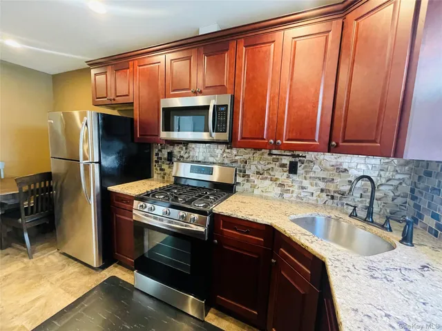 $3,300 | 47-32 39th Street | Sunnyside