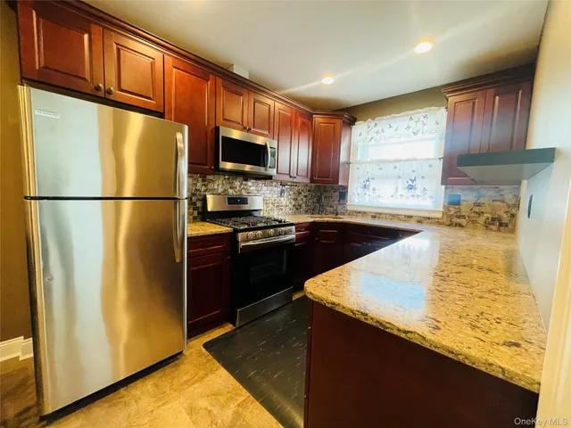 $3,300 | 47-32 39th Street | Sunnyside