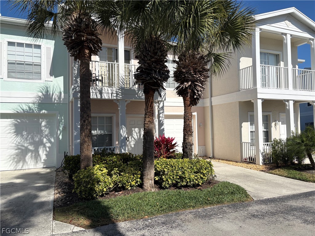 3269 Amanda Lane, Unit 2 Naples, FL 34109 - Photo 3 of 38