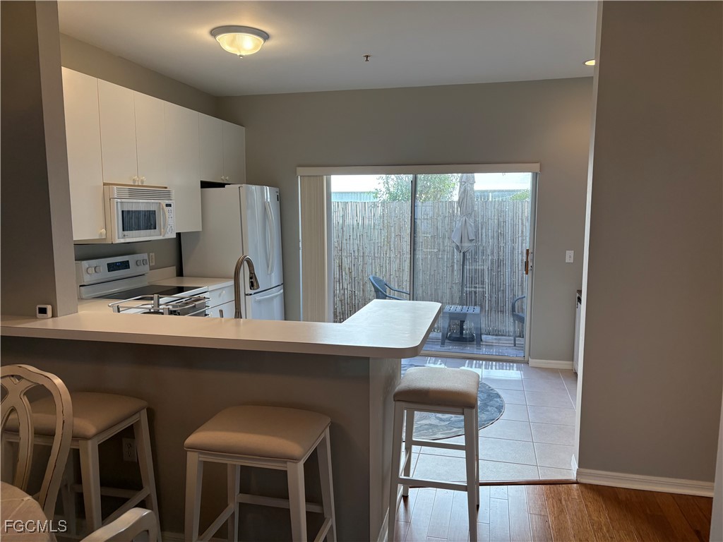 3269 Amanda Lane, Unit 2 Naples, FL 34109 - Photo 7 of 32