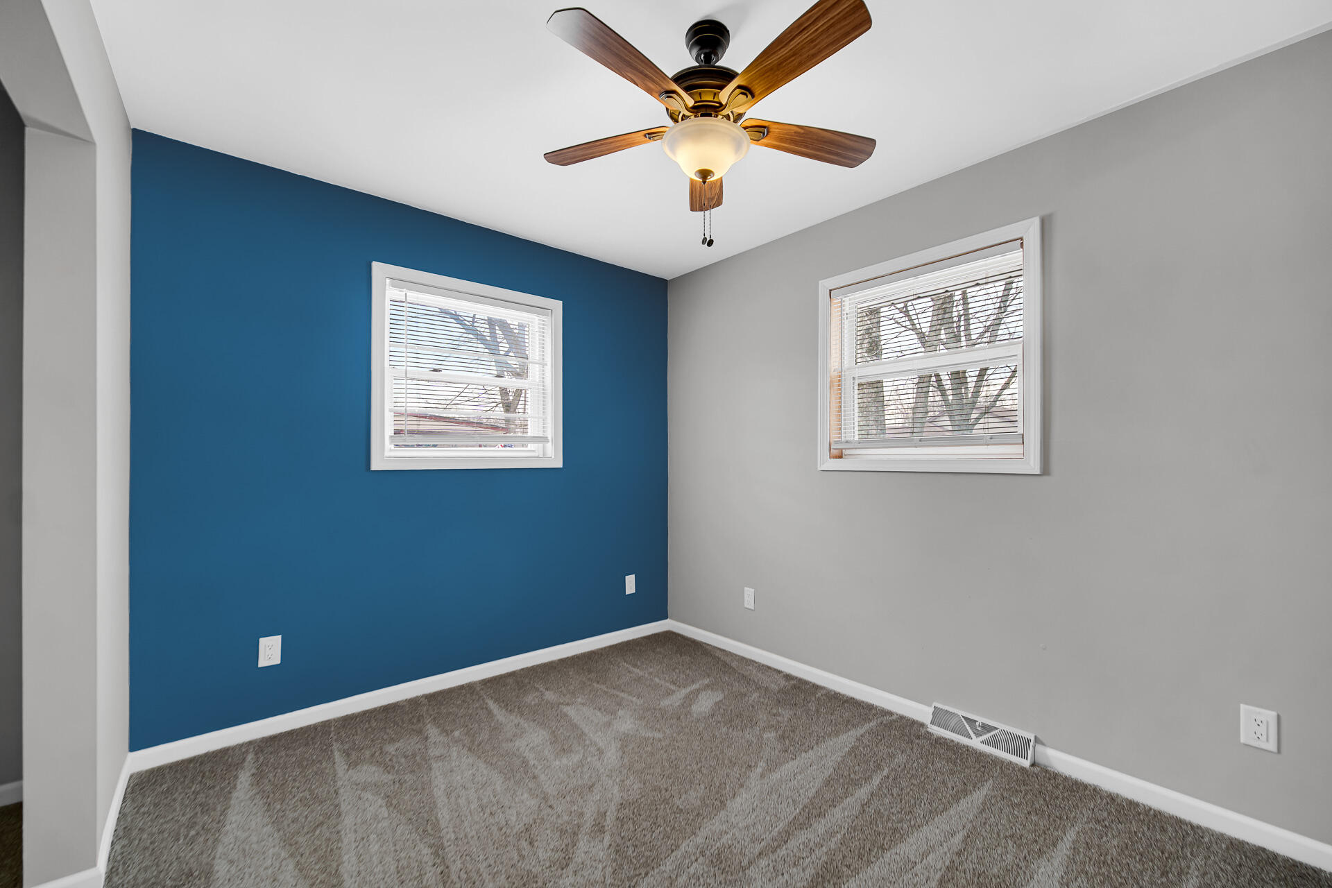 305 East Jackson Street Chesterton, IN 46304 - Photo 16 of 21 1920x1280