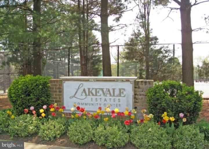 9911 Vale Road Vienna, VA 22181 - Photo 14 of 19 Community