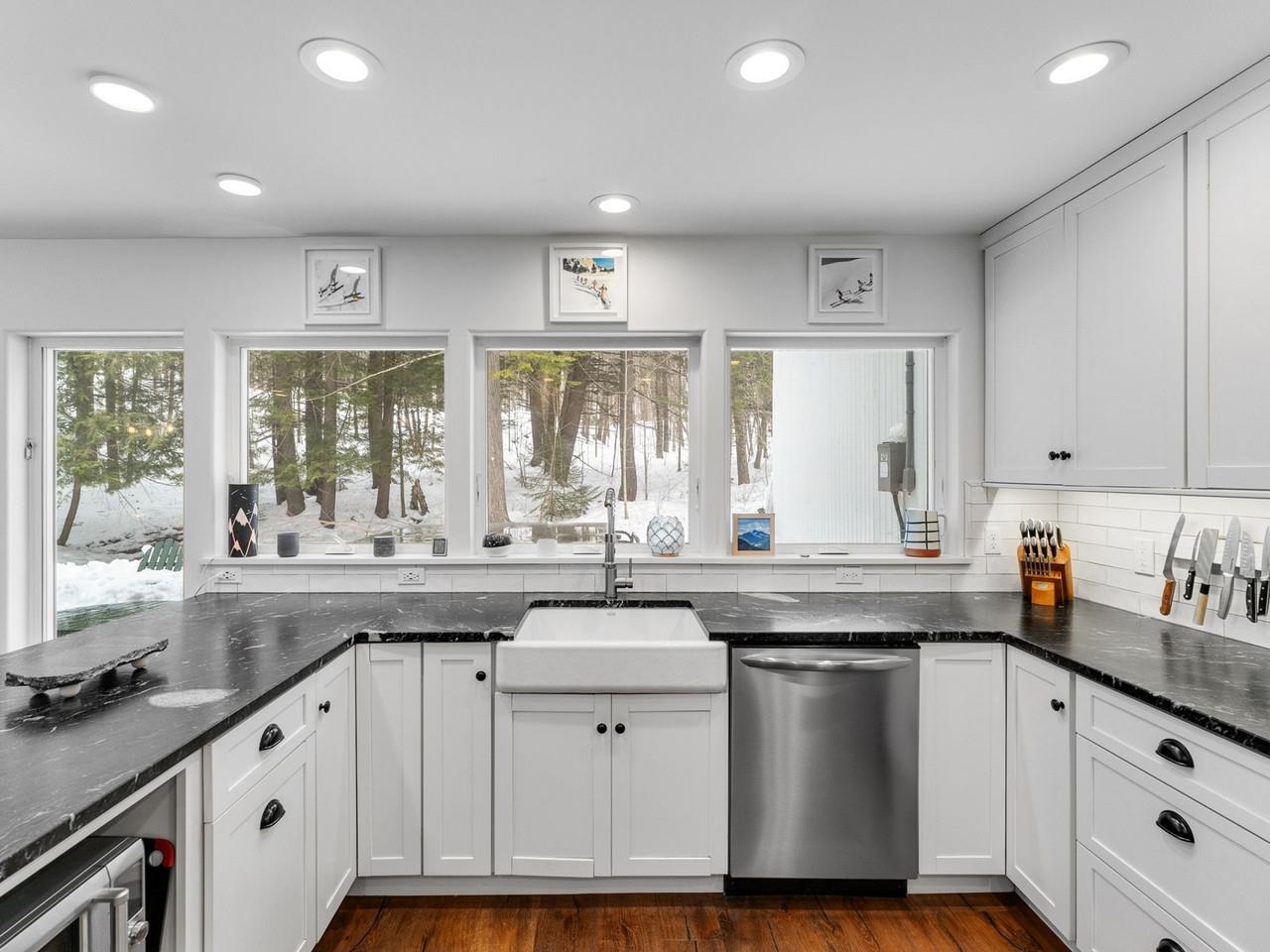 167 Club Sugarbush North Road, Unit 6 Warren, VT 05674 - Photo 12 of 38