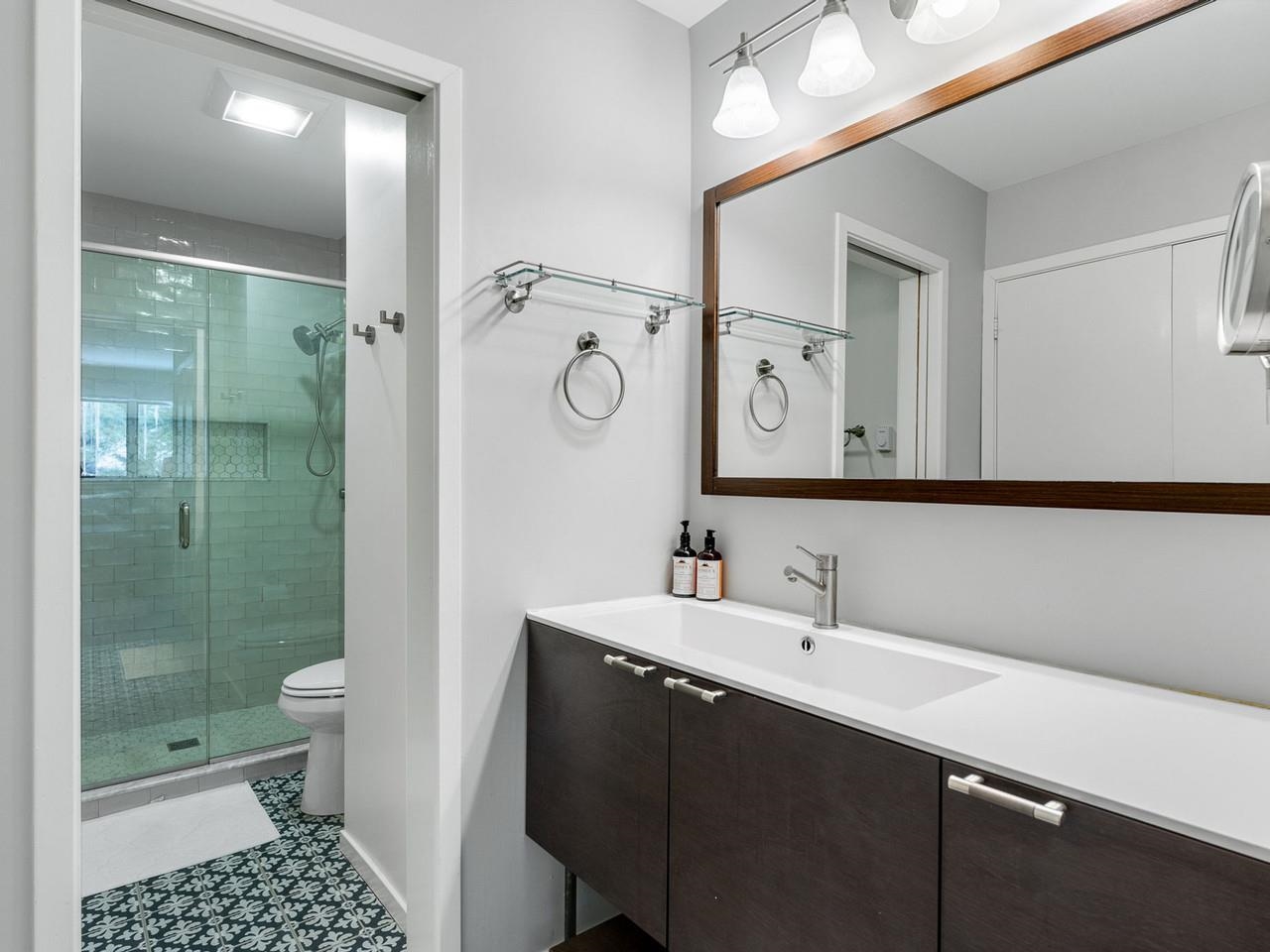 167 Club Sugarbush North Road, Unit 6 Warren, VT 05674 - Photo 18 of 38