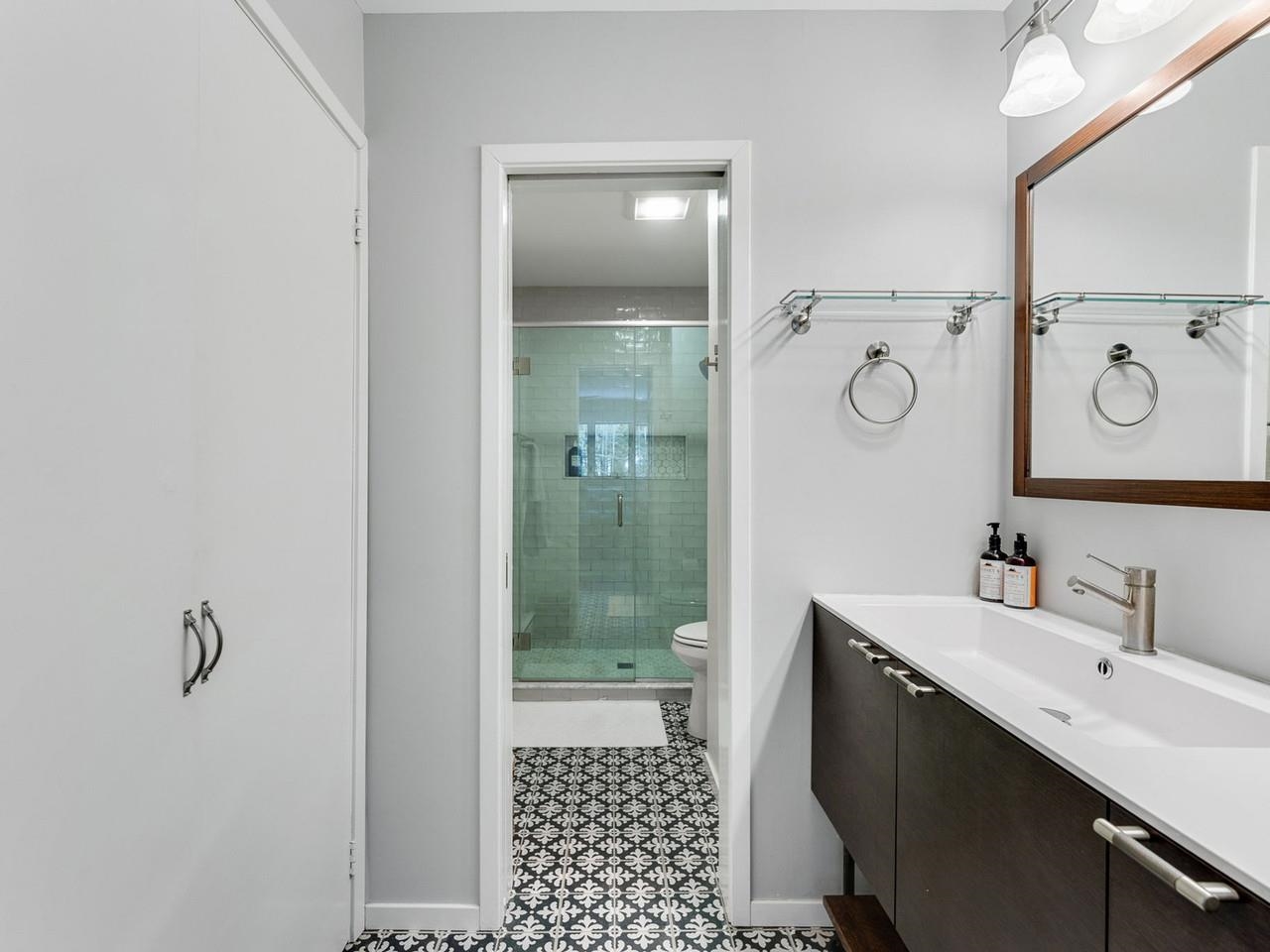 167 Club Sugarbush North Road, Unit 6 Warren, VT 05674 - Photo 19 of 38