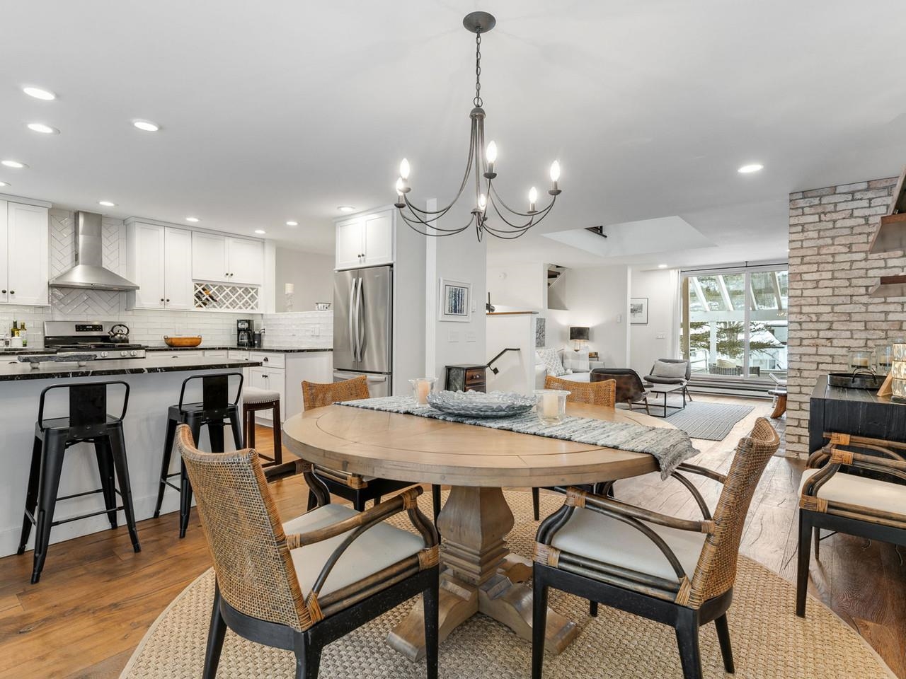 167 Club Sugarbush North Road, Unit 6 Warren, VT 05674 - Photo 7 of 38