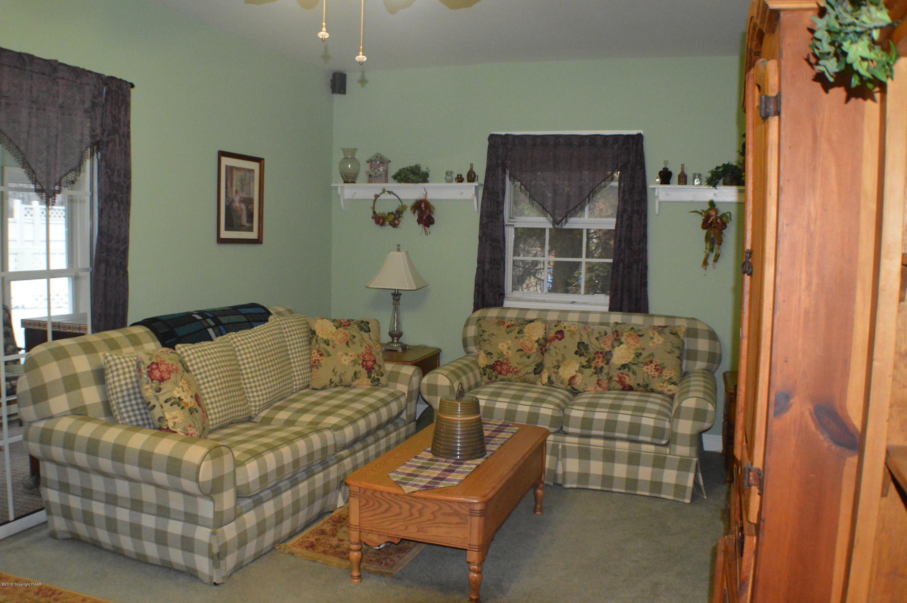 2105 Laurel Ridge Road East Stroudsburg, PA 18302 - Photo 8 of 82 Family Rm