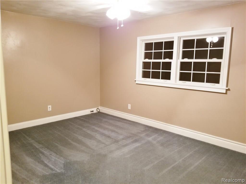 9090 West Sargent Road Fowlerville, MI 48836 - Photo 17 of 37 20170704_011547.jpg