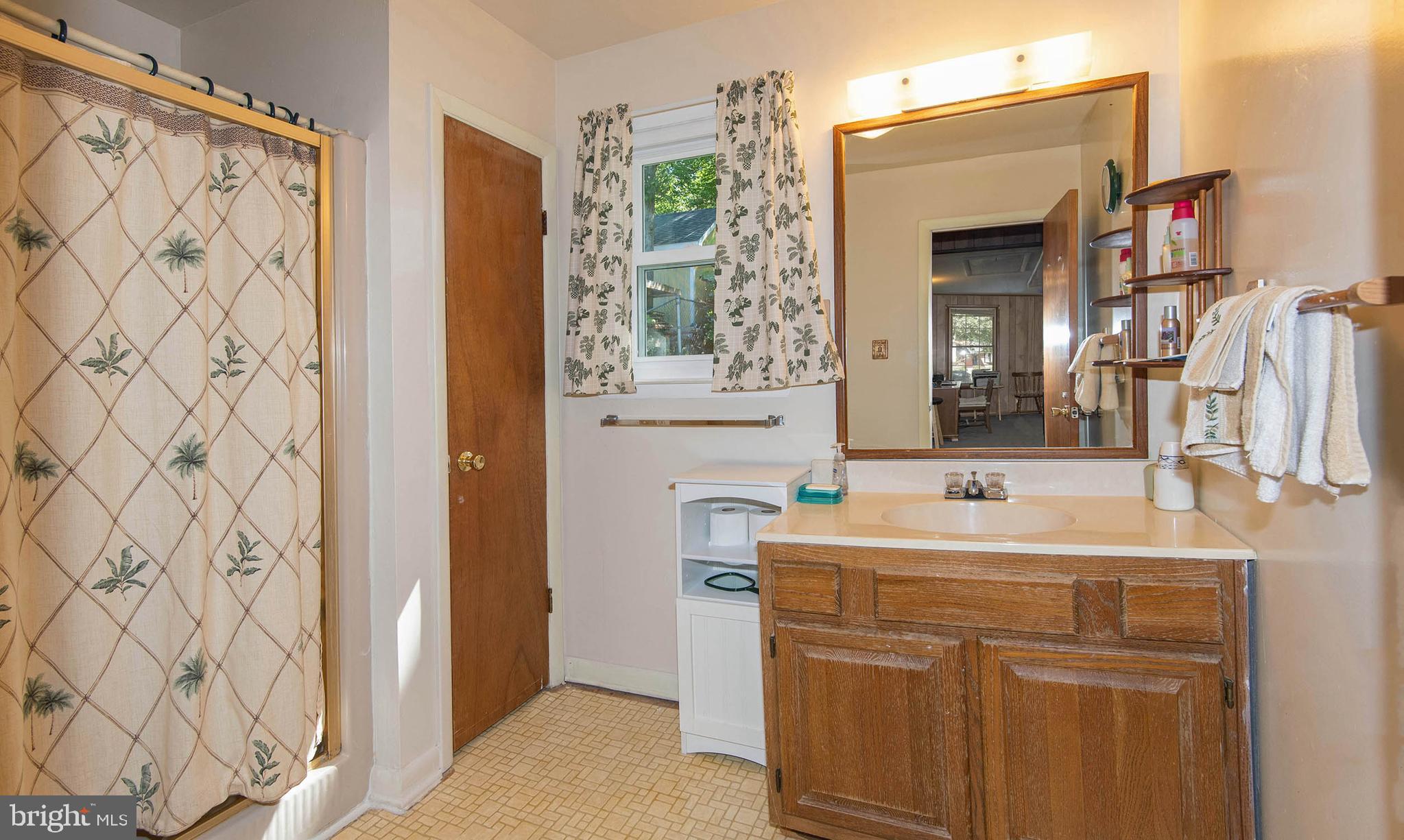 6811 Trexler Road Hyattsville, MD 20784 - Photo 17 of 35 Gallery Image 17