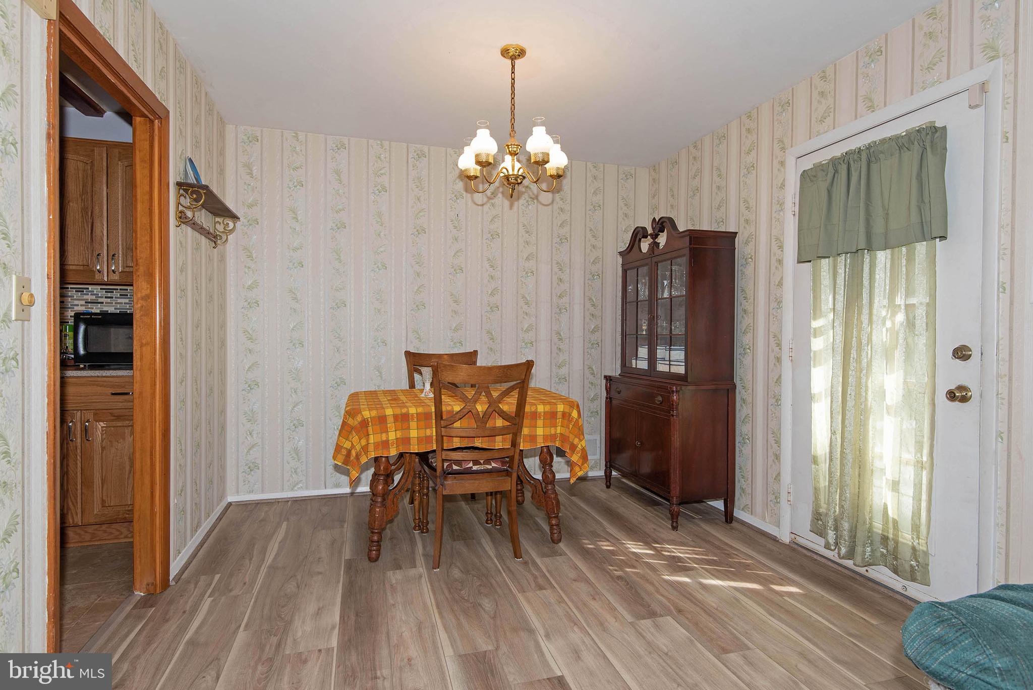 6811 Trexler Road Hyattsville, MD 20784 - Photo 7 of 35 Gallery Image 7