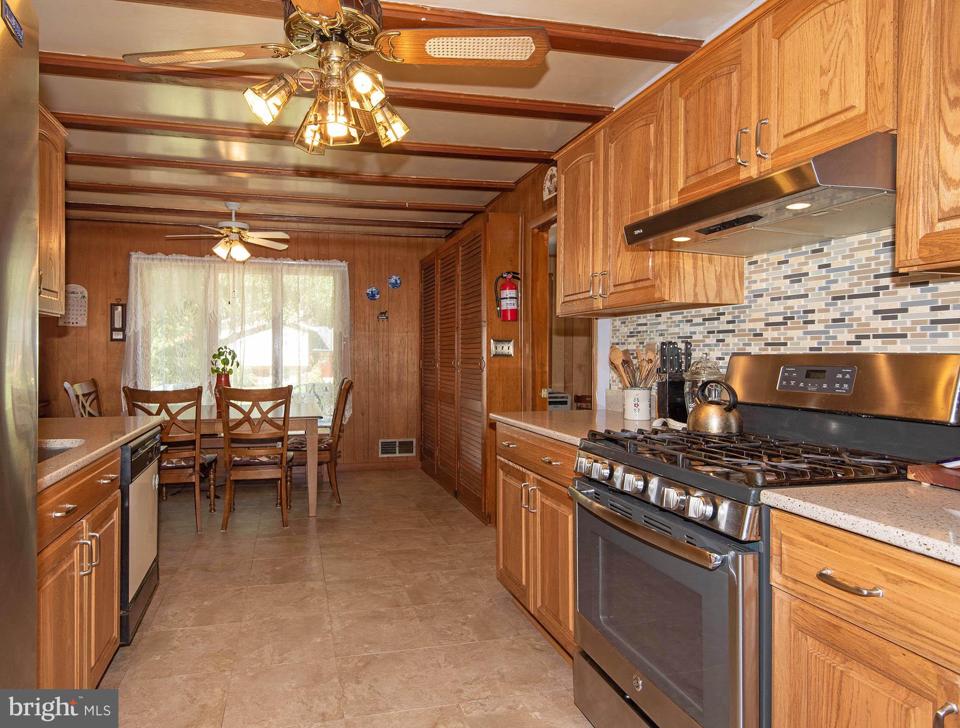 6811 Trexler Road Hyattsville, MD 20784 - Photo 10 of 35 Gallery Image 10
