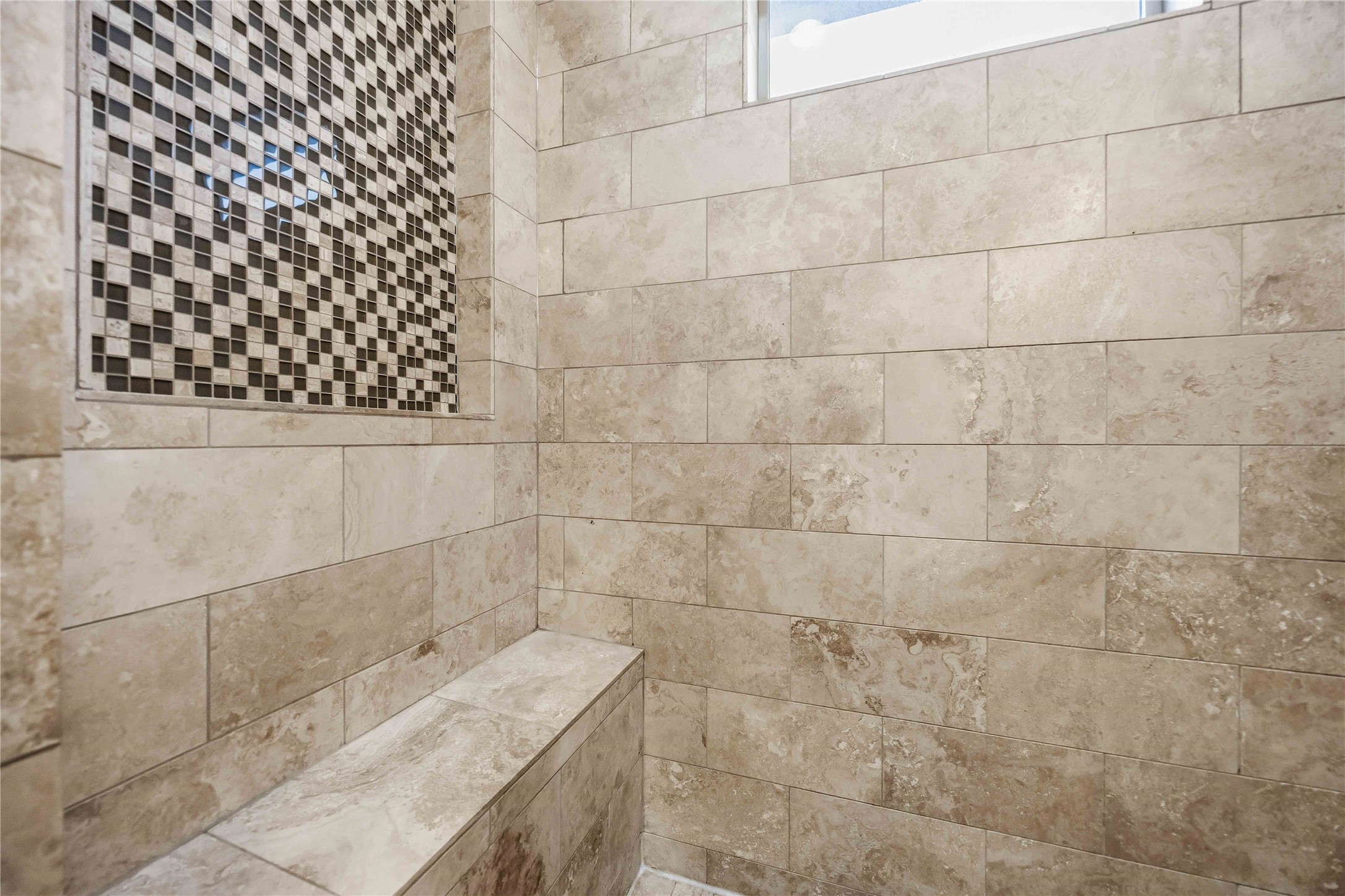 2435 Charleston Street, Unit C Houston, TX 77021 - Photo 24 of 44 Primary Ensuite Bath