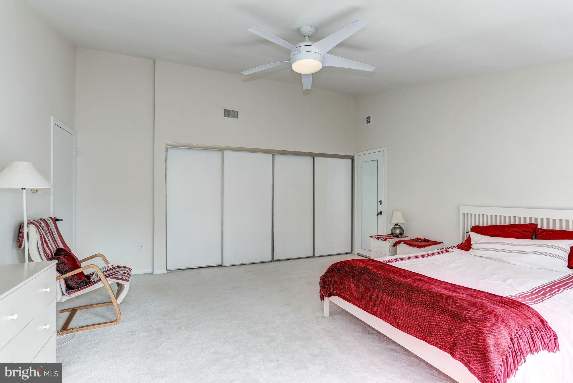7315 Hooking Road McLean, VA 22101 - Photo 17 of 30 Bedroom