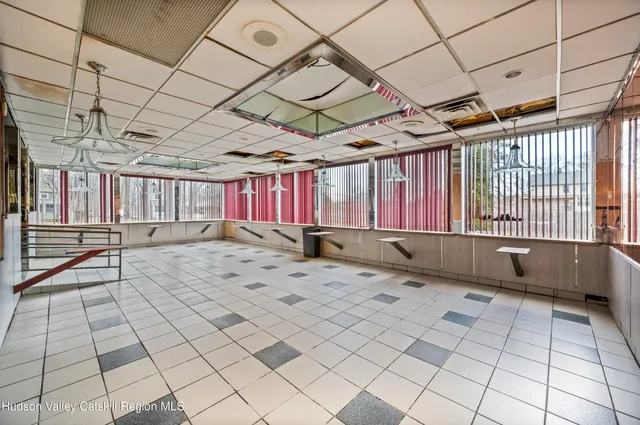 $419,000 | 3130 Rte 9W, Saugerties, NY 12477