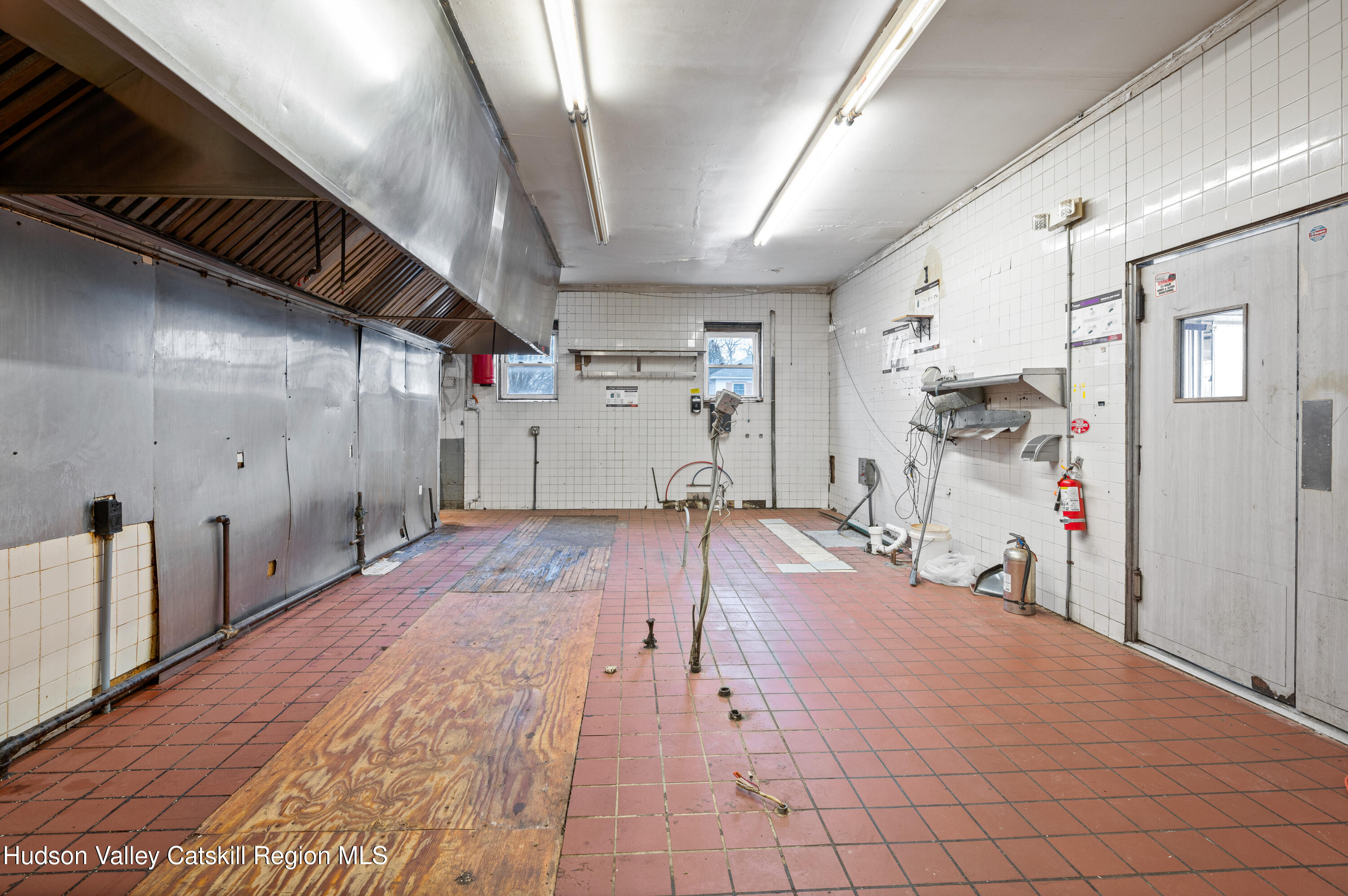 3130 Rte 9W Saugerties, NY 12477 - Photo 23 of 34 3130 Route 9W Saugerties-22