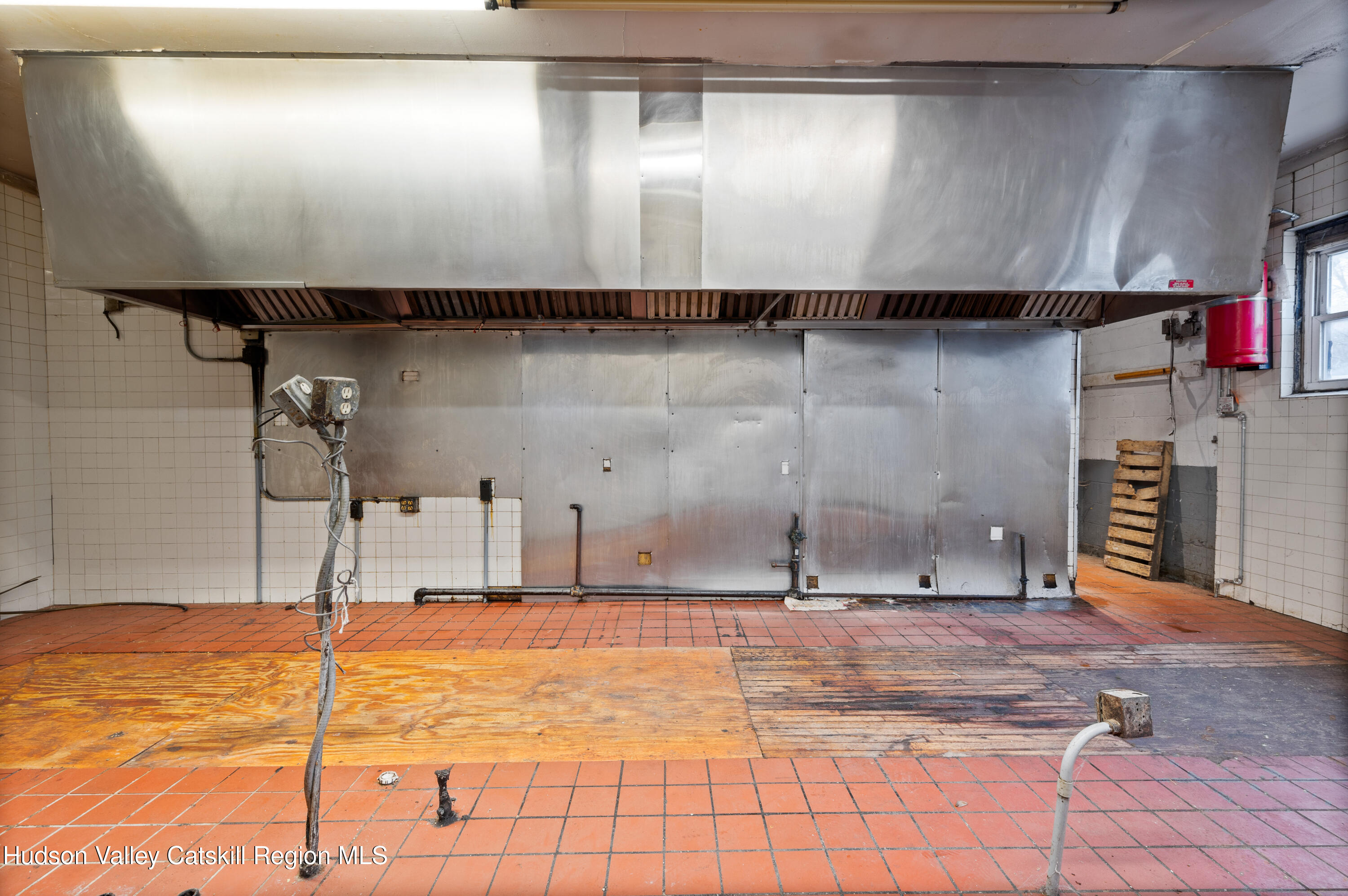 3130 Rte 9W Saugerties, NY 12477 - Photo 24 of 34 3130 Route 9W Saugerties-23