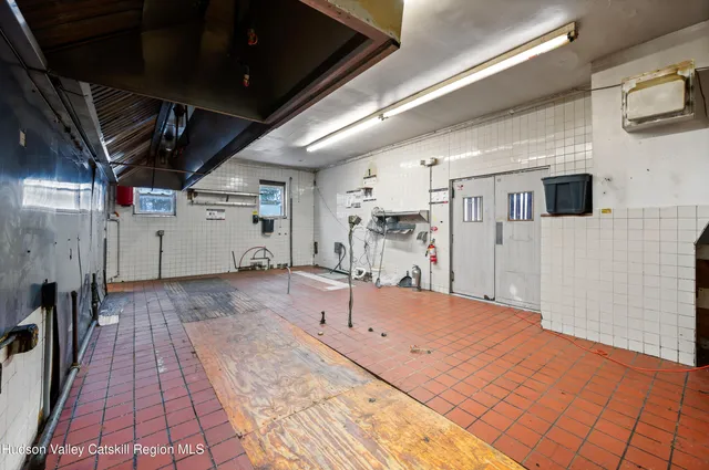 $419,000 | 3130 Rte 9W, Saugerties, NY 12477