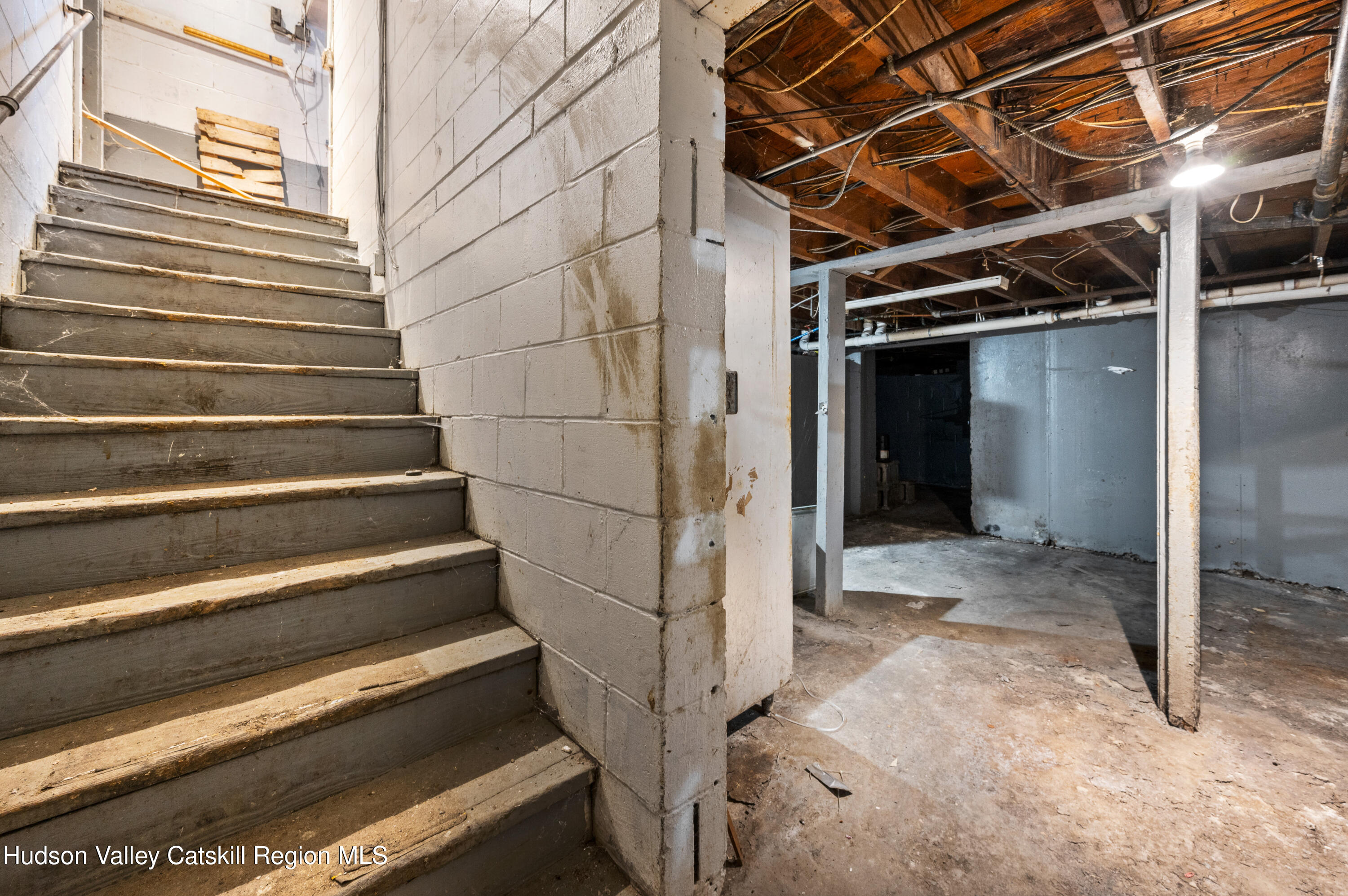 3130 Rte 9W Saugerties, NY 12477 - Photo 27 of 34 3130 Route 9W Saugerties-26