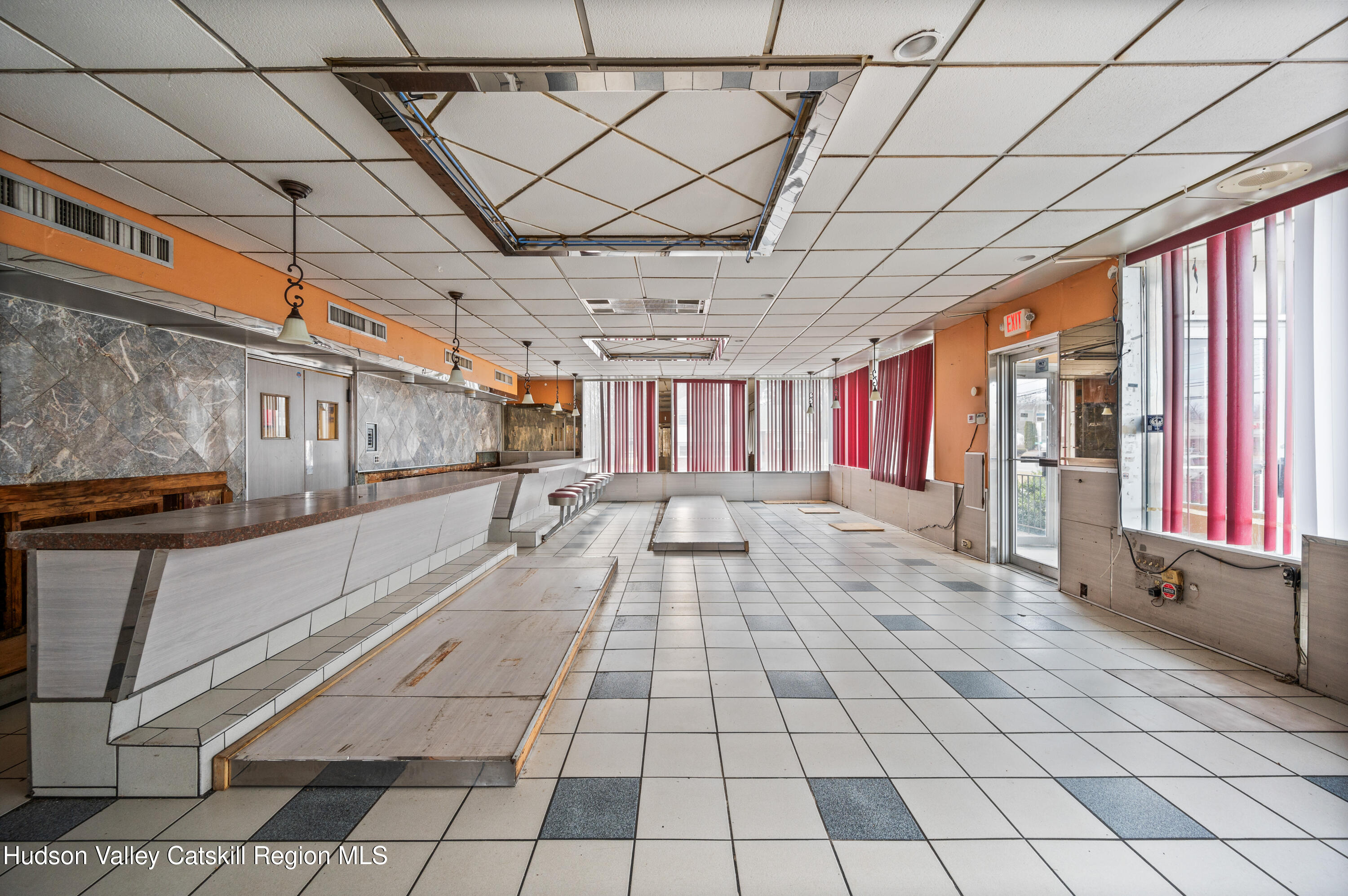 3130 Rte 9W Saugerties, NY 12477 - Photo 3 of 34 3130 Route 9W Saugerties-2