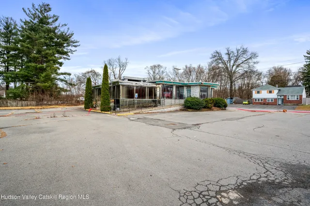 $419,000 | 3130 Rte 9W, Saugerties, NY 12477