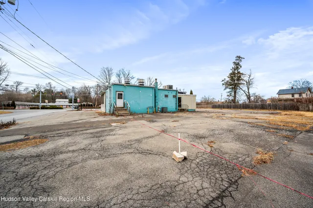 $419,000 | 3130 Rte 9W, Saugerties, NY 12477