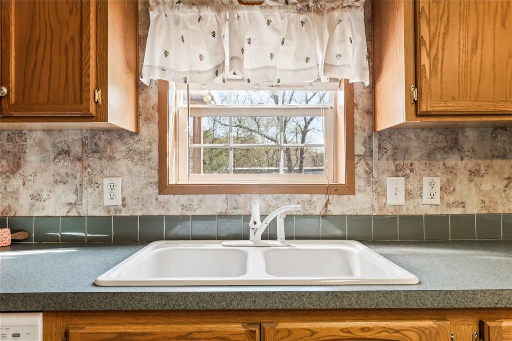 176 Seger Road Derry, PA 15627 - Photo 13 of 41