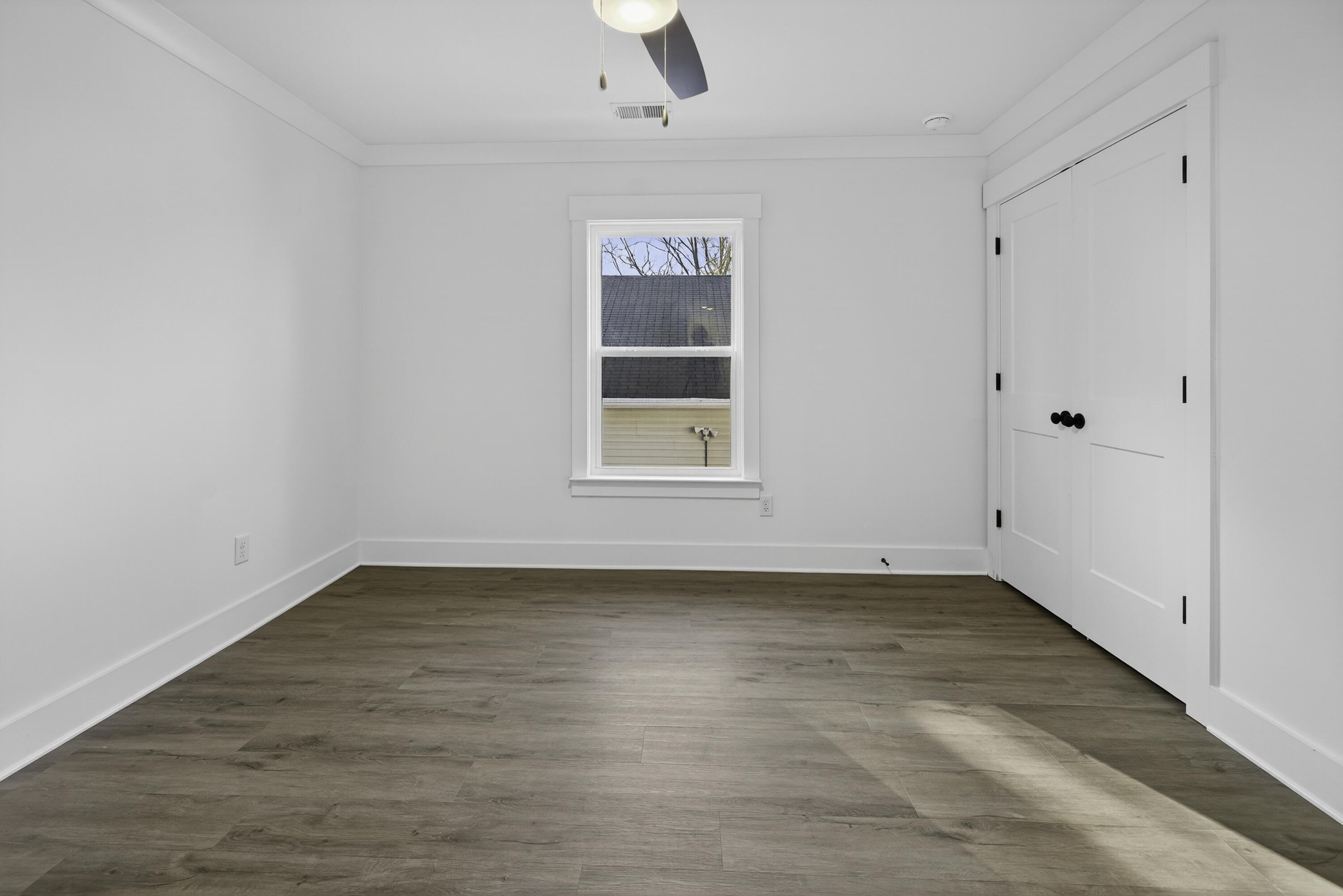 1139 Forbes Avenue Charleston, SC 29407 - Photo 21 of 27 4TH BEDROOM