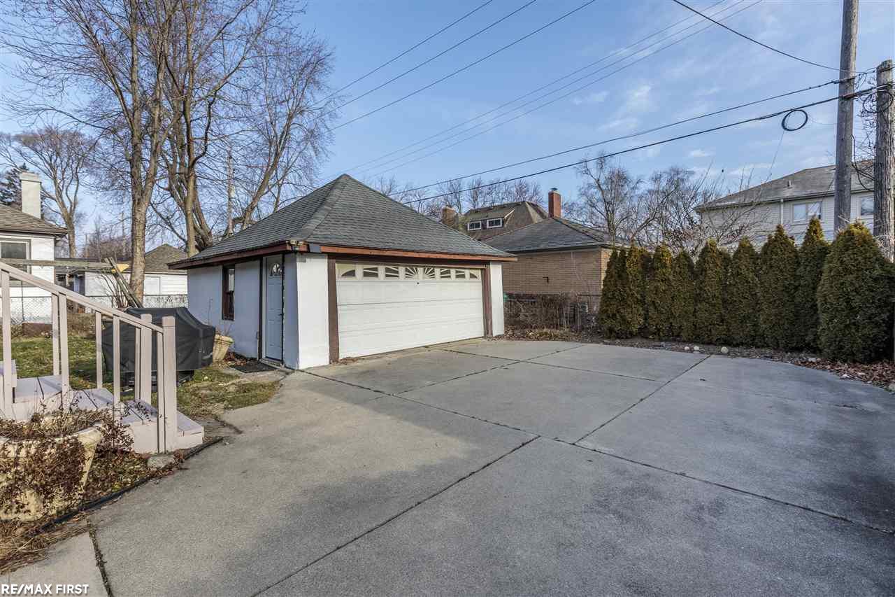 830 Barrington Road Grosse Pointe Park, MI 48230 - Photo 26 of 31