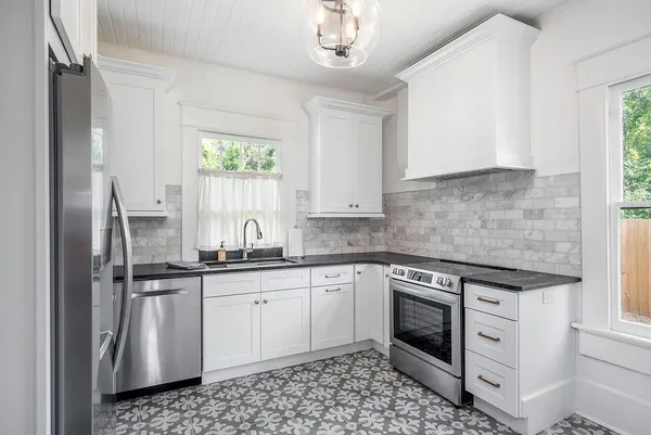 $428,000 | 227 Kershaw Street Northeast, Aiken, SC 29801