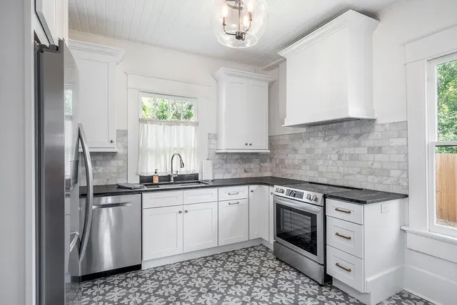 $428,000 | 227 Kershaw Street Northeast, Aiken, SC 29801