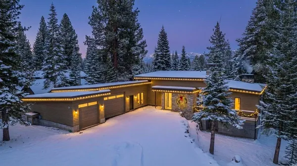 $5,800,000 | 9308 Nine Bark Road, Truckee, CA 96161