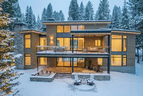 $5,800,000 | 9308 Nine Bark Road, Truckee, CA 96161
