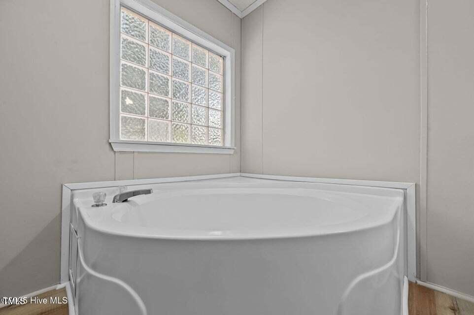 206 Woodside Road Greenville, NC 27834 - Photo 18 of 32 20250908155833424898000000-o