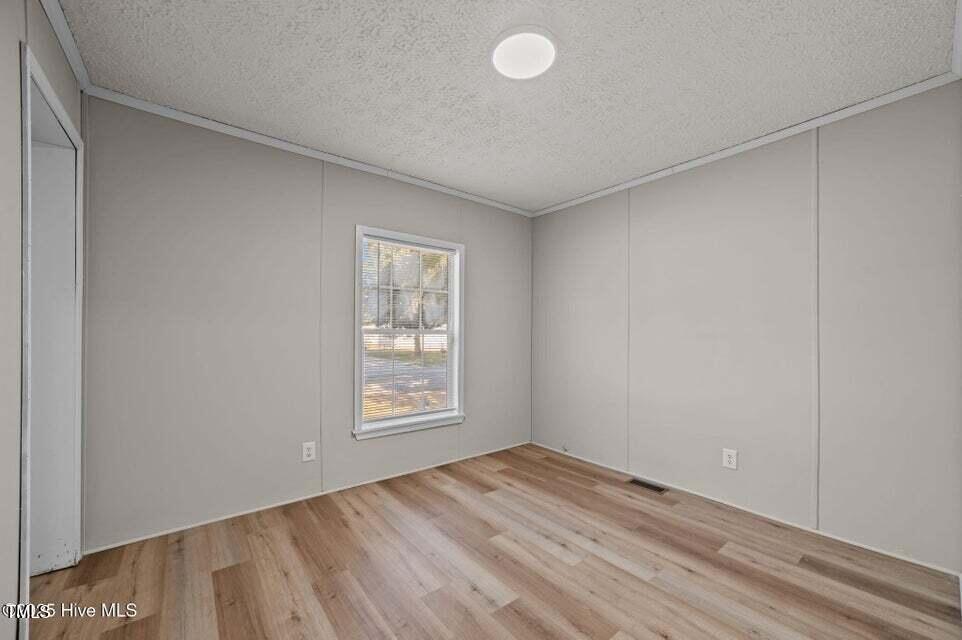 206 Woodside Road Greenville, NC 27834 - Photo 23 of 32 20250908155836480283000000-o