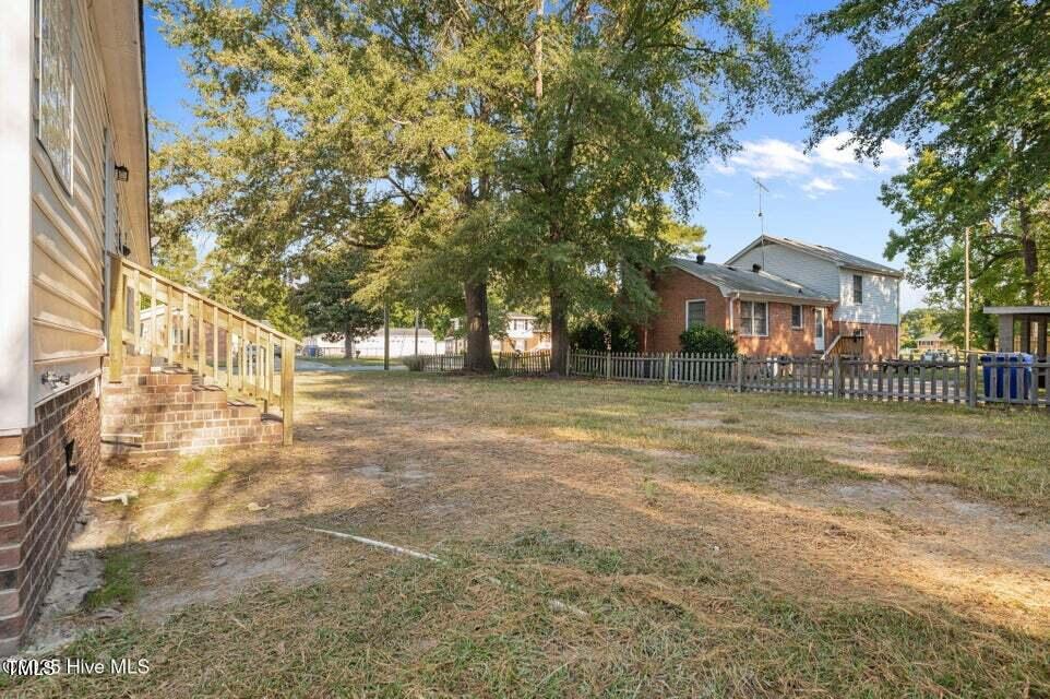 206 Woodside Road Greenville, NC 27834 - Photo 28 of 32 20250908155812211257000000-o