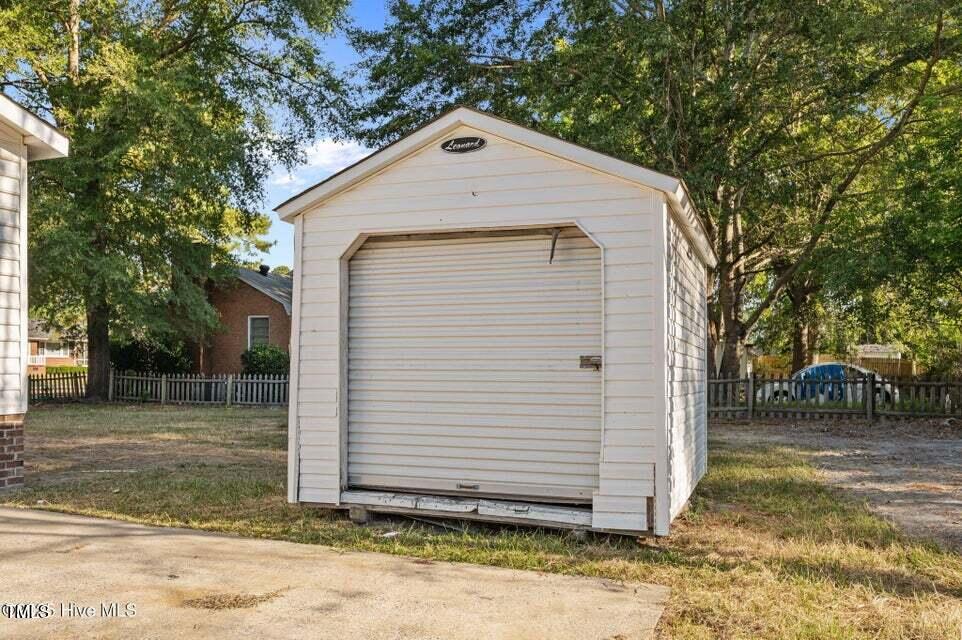 206 Woodside Road Greenville, NC 27834 - Photo 31 of 32 20250908155811271495000000-o