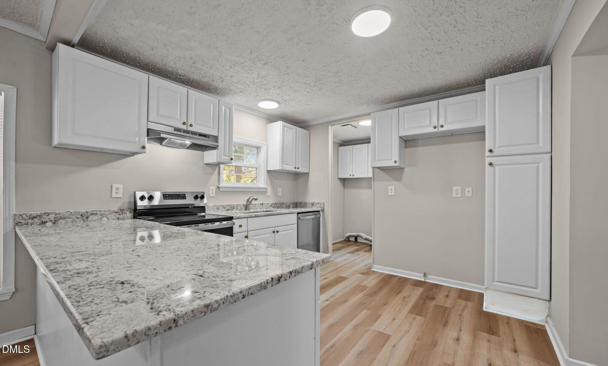 206 Woodside Road Greenville, NC 27834 - Photo 7 of 32 5